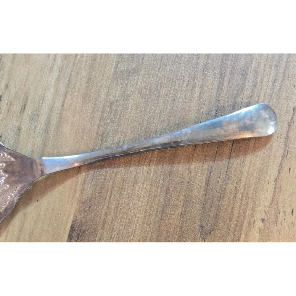International Silver Co Silverplated Pizza Lasagna Server Ornate Floral